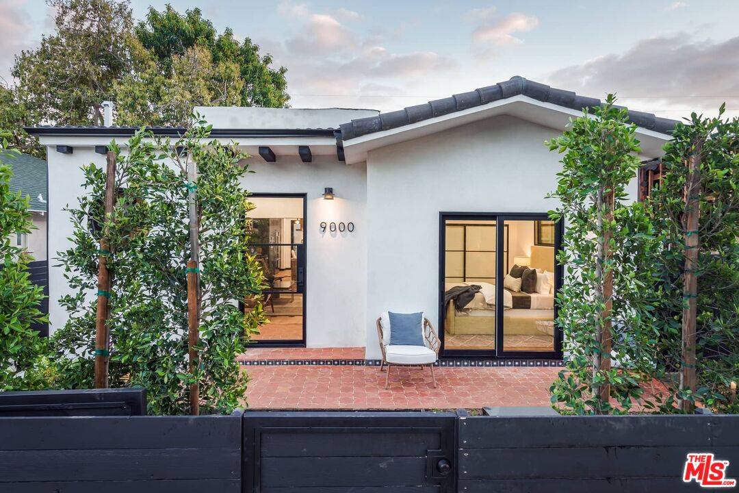 9000 Dicks St 3.0 Sunset Strip LA