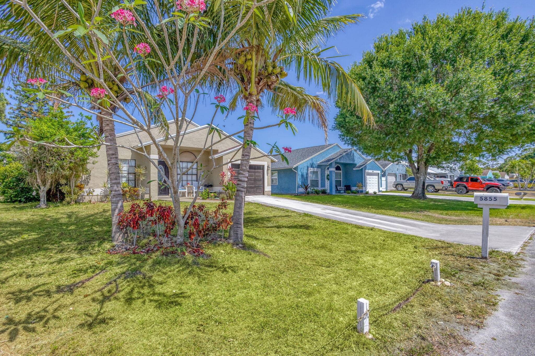 Welcome to 5855 SE Mitzi Ln in Stuart a beautifully maintained 2 bedroom, 2 bath home with thoughtful updates throughout.