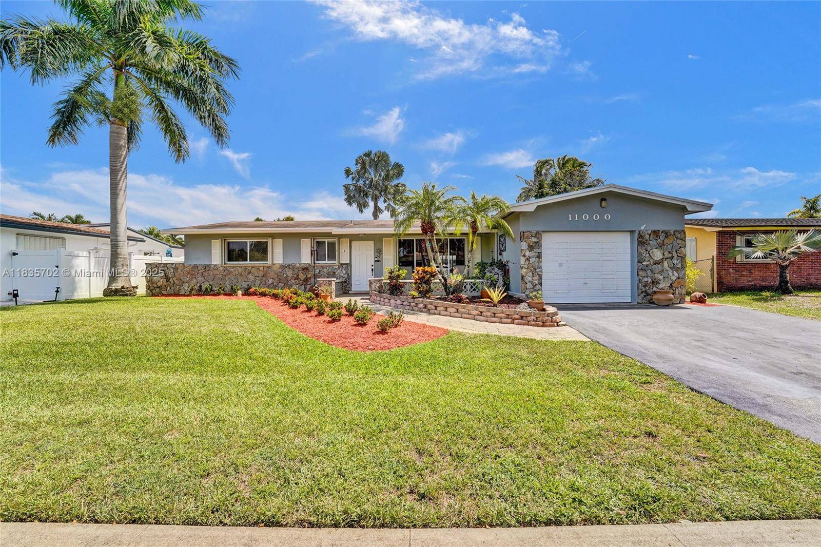 LOWEST PRICE IN PEMBROKE LAKES !