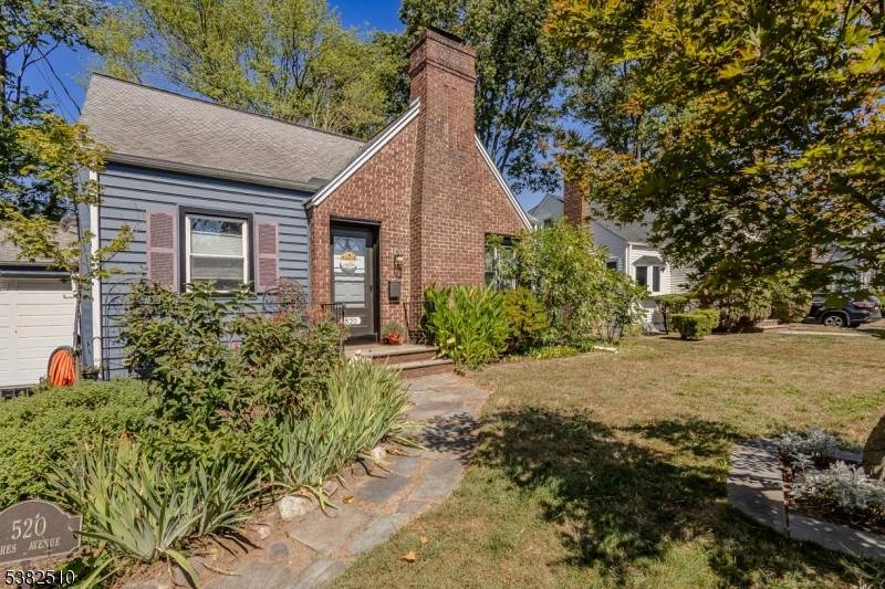 Welcome to 520 Ayres in the desirable West End Section of North Plainfield.