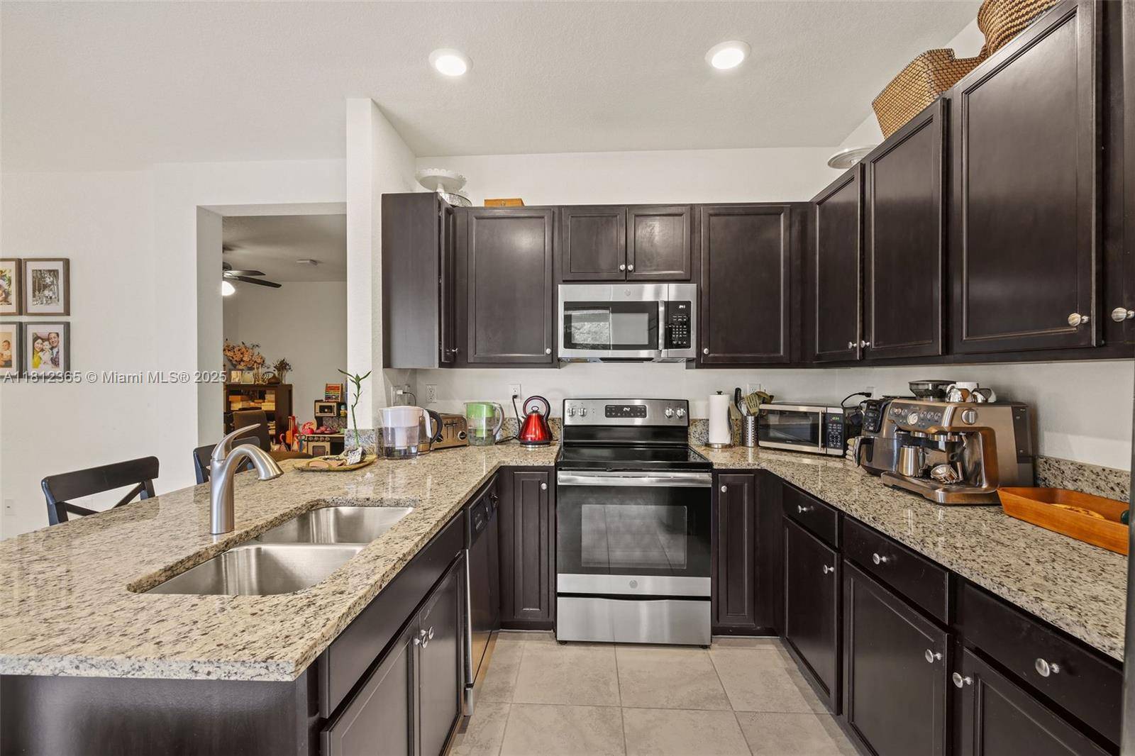 AQUABELLA MUCH SOUGHT AFTER 4 2.
