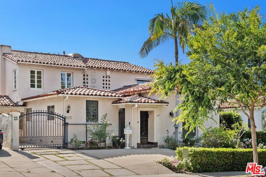 447  El Camino Dr 6BR Beverly Hills La