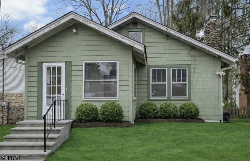 Welcome to 173 Runnymede Road !