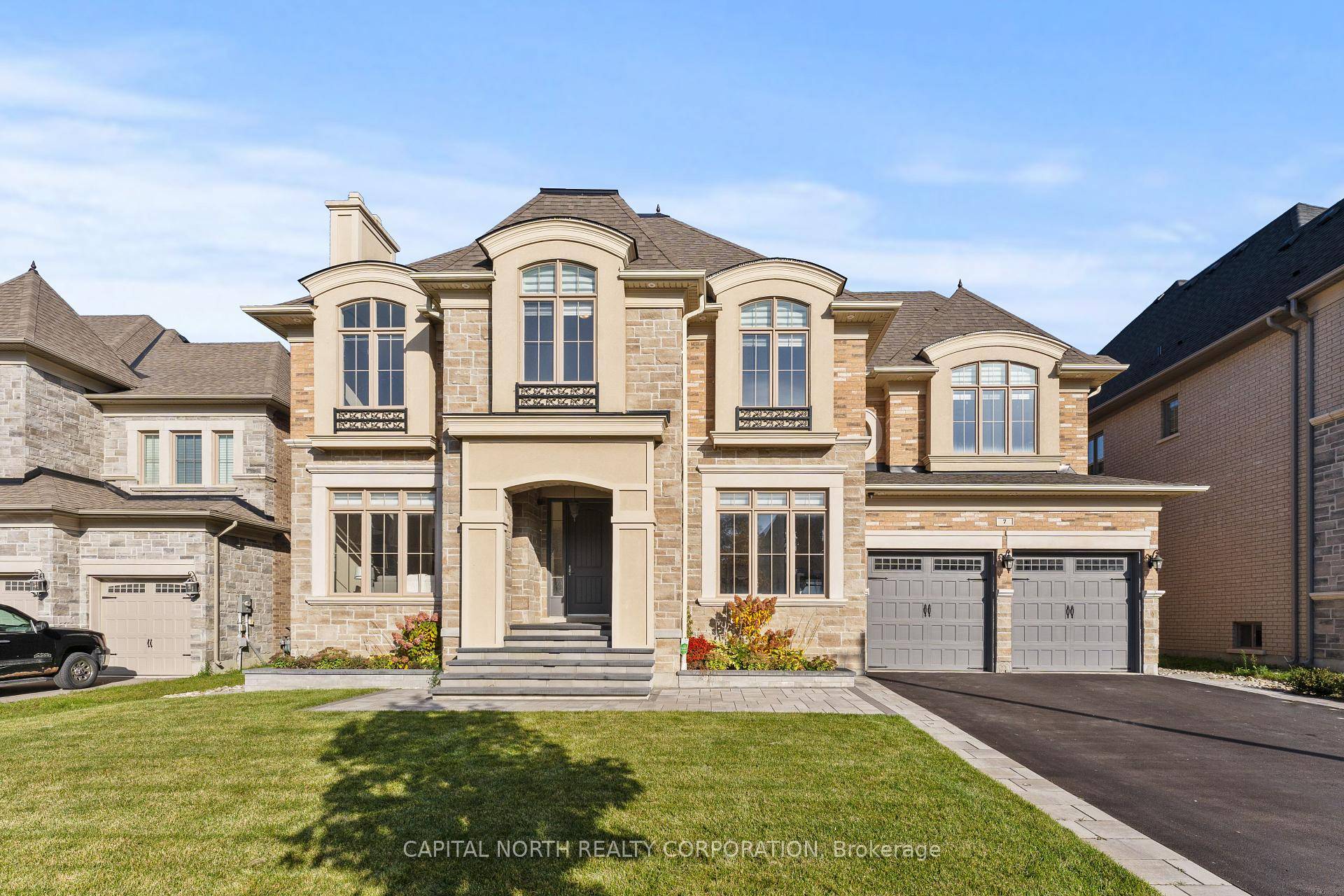 Welcome to 7 Kinghorn, An Exceptionally Maintained Estate Home Situated on a Premium 65 x 142 Foot Lot in the Heart Of King City.