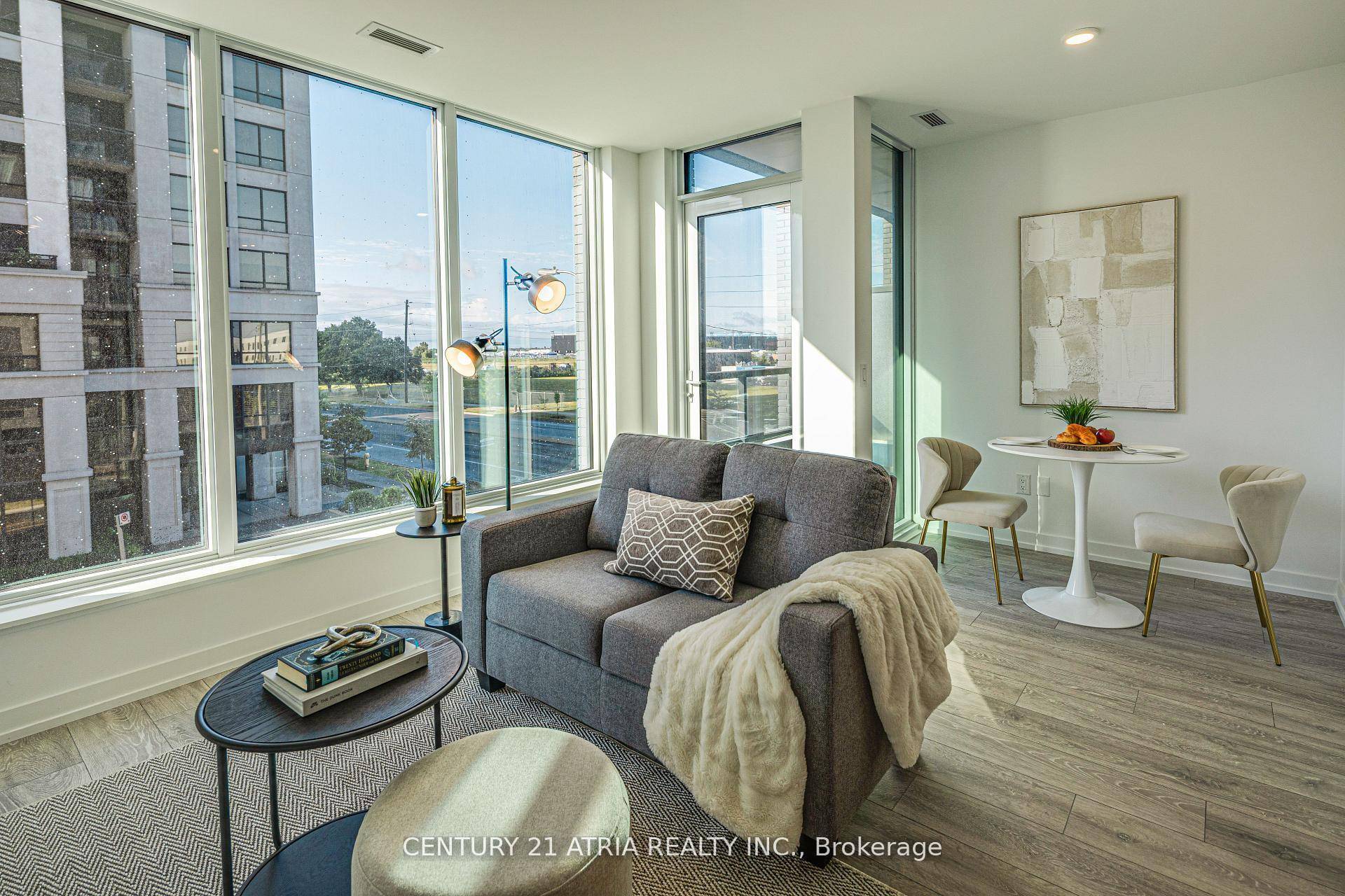 Don't miss out on this opportunity for a BRAND NEW, never lived in, 1 Study unit at WestLine Condos !