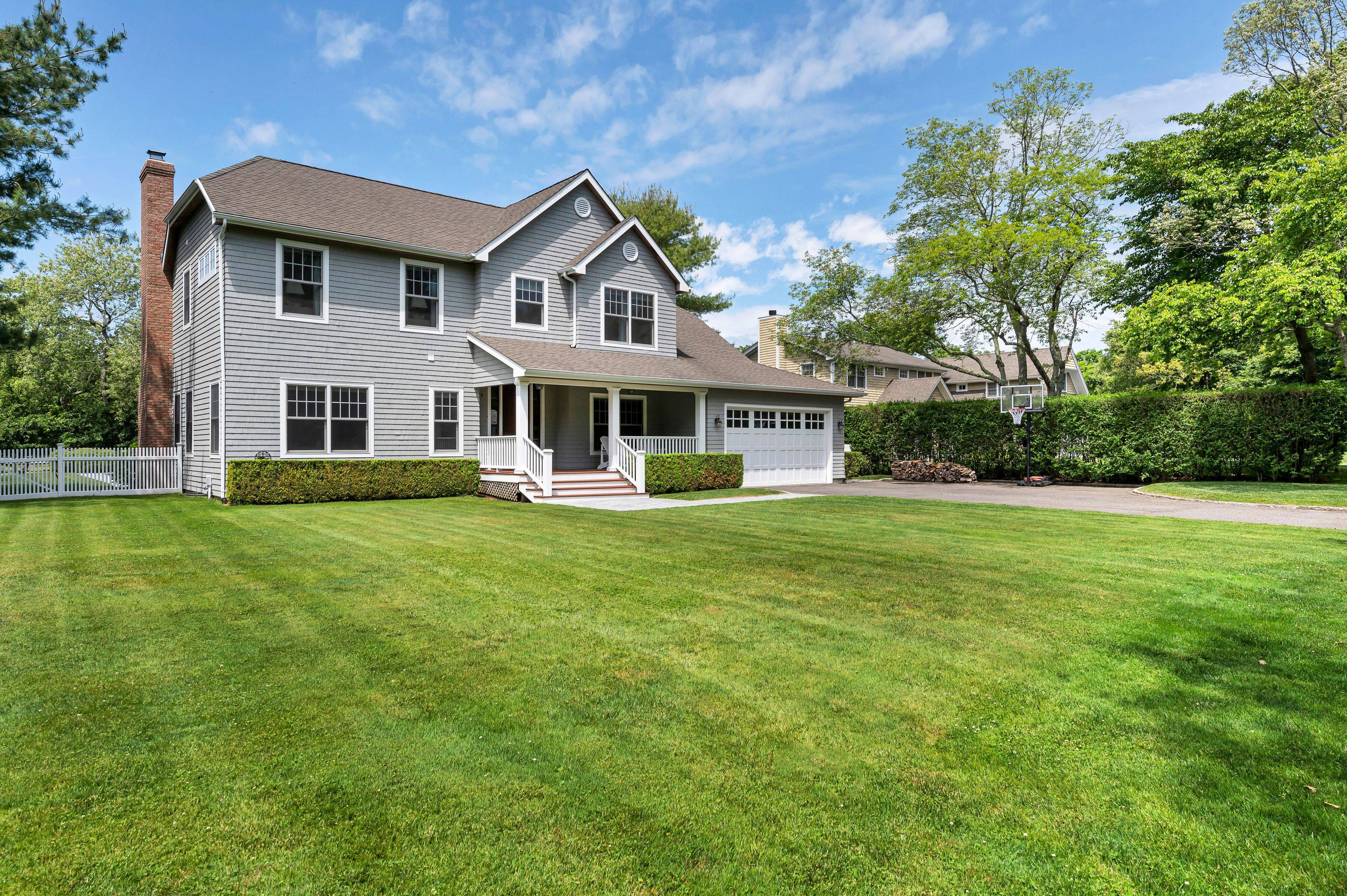 Don't Miss! Amazing East Hampton Rental close to ALL!