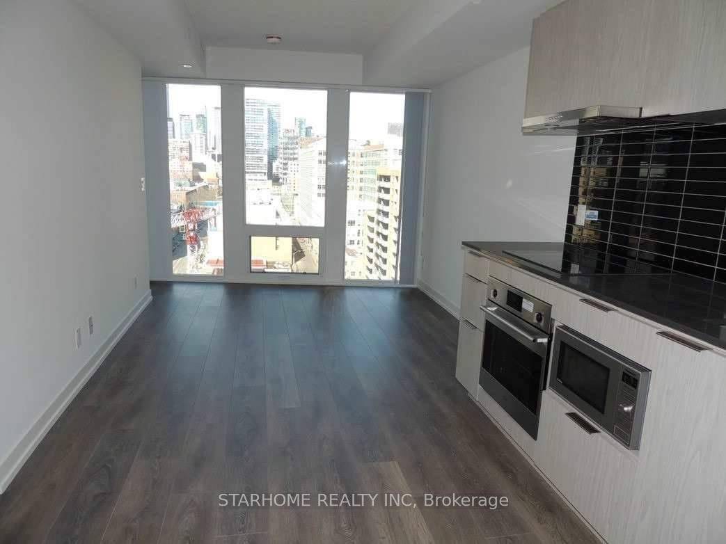 Beautiful One Bedroom In Fleur Condo By Menkes, Spacious Living Dining W Unobstructed View.