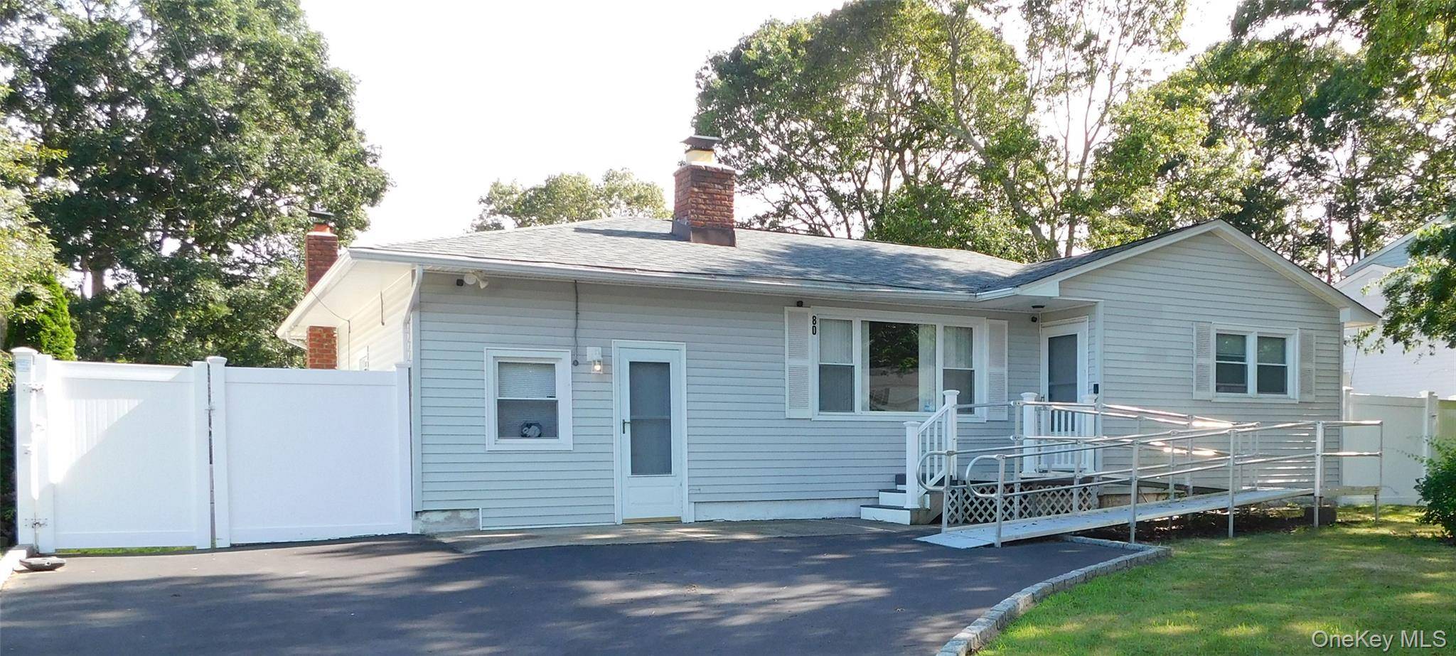 Nice Ranch 2 3 Bedroom, 1 Bath, note 3rd Bedroom is Garage conversion with outside entrance, could serve as a private office, features handicap accessible Bathroom Door and bath rail, ...