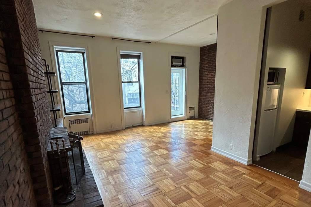 Absolutely gorgeous south facing one bedroom apartment with quiet sunny private Terrace in very well maintained townhouse moments from Central Park West.