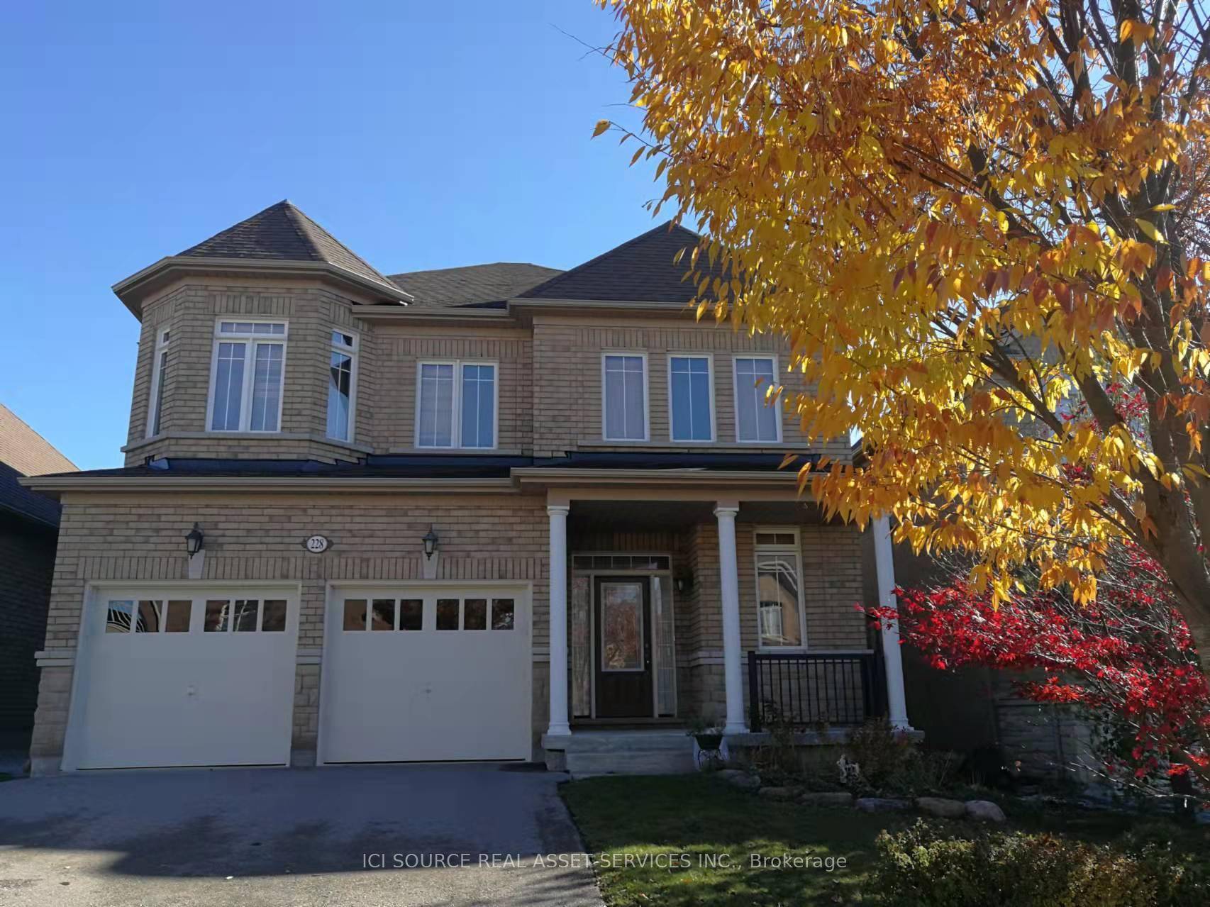 Welcome to this bright and spacious 3, 450 sq.