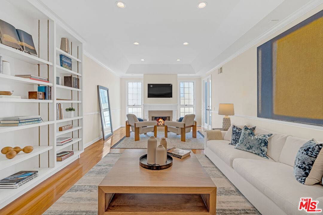 1370   Kelton Ave 2BR Westwood La
