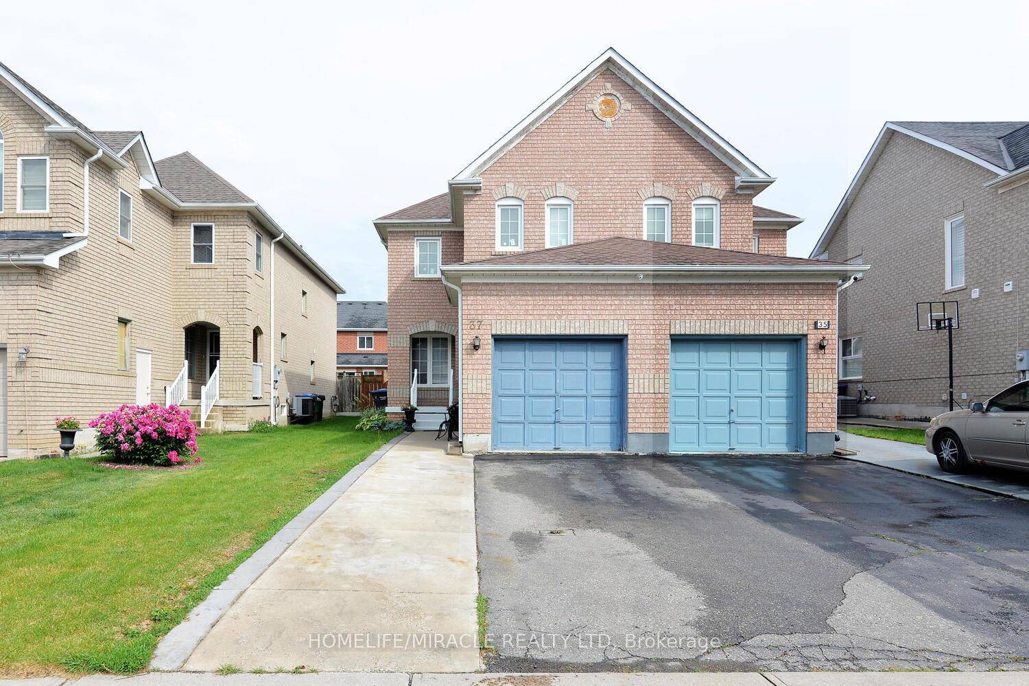 Prime location ! Freshly painted Semi Detached home.
