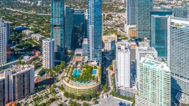 Experience luxury living at the 5 star Four Seasons in the heart of Brickell.