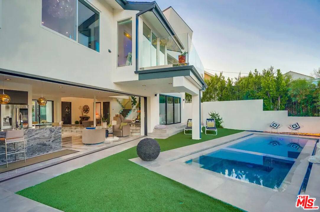 3437 Troy Dr 4BR Hollywood Hills East La