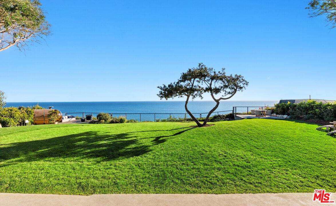 28946   Cliffside Dr Malibu LA