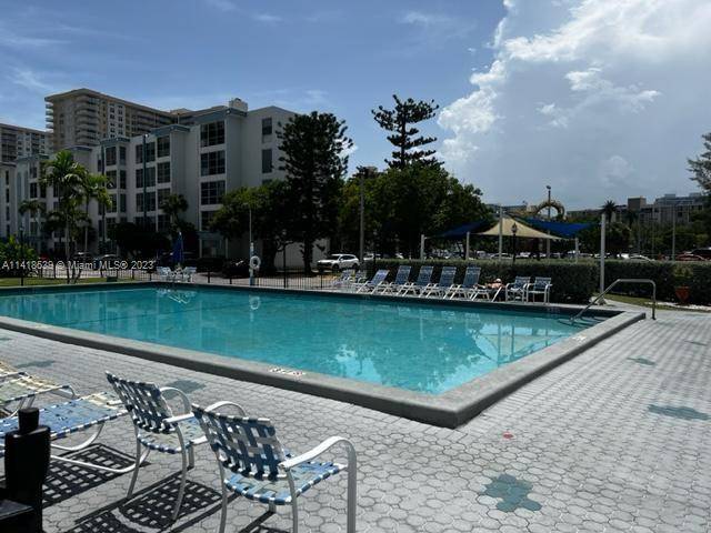 GREAT LOCATION ! This beautiful unit is situated in the heart of Sunny Isles Beach, offering easy access to all the amenities and attractions the area has to offer.