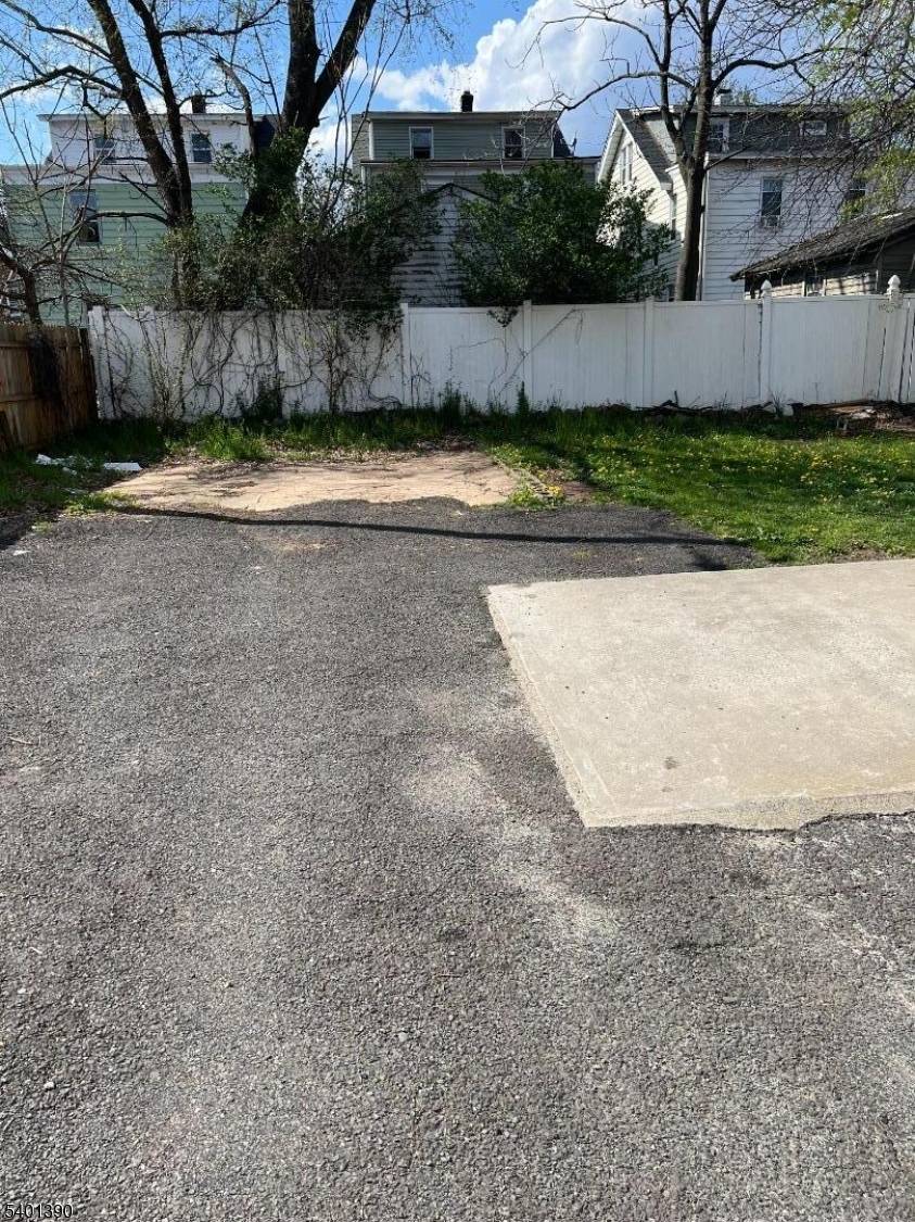 Beautiful well maintained 2 family home.