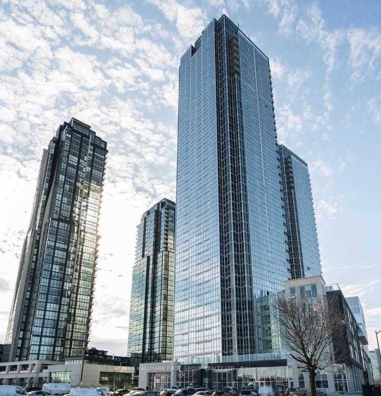 Luxury Condo In Highly Desired Nord Condos.