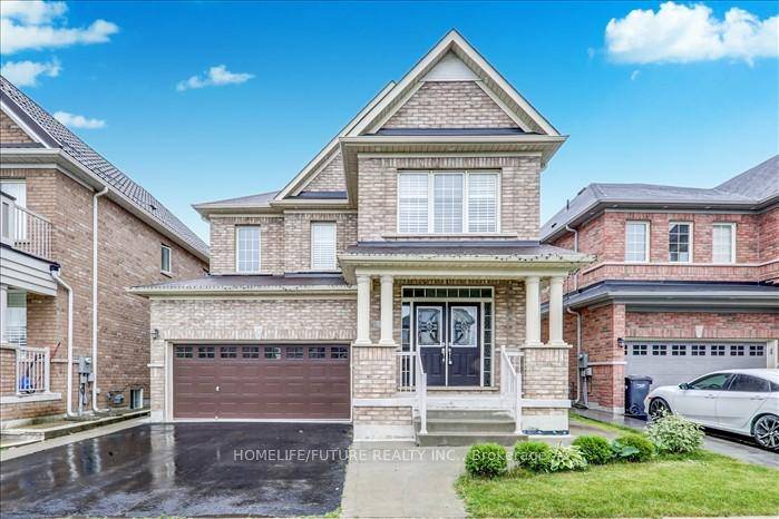 Gorgeous Detached Home In Quiet amp ; Friendly Neighborhood Of Brampton, Great Location, Very Well Kept With 4 Bedrooms amp ; 4 Washrooms, Hardwood Main Floor.