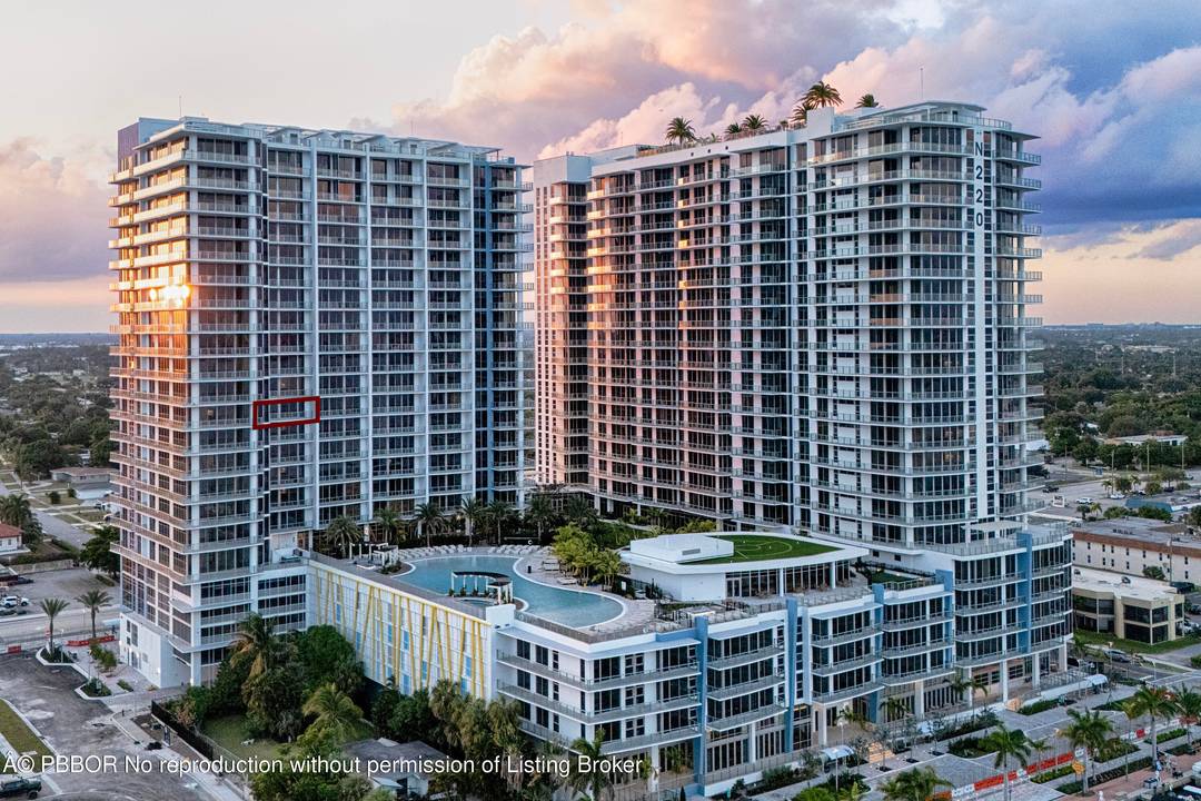 Perched on the 12th floor of the South Tower at 220 Nautilus, this sought after F 5 floorplan offers an East to West, floor through 2 bedroom, 2.