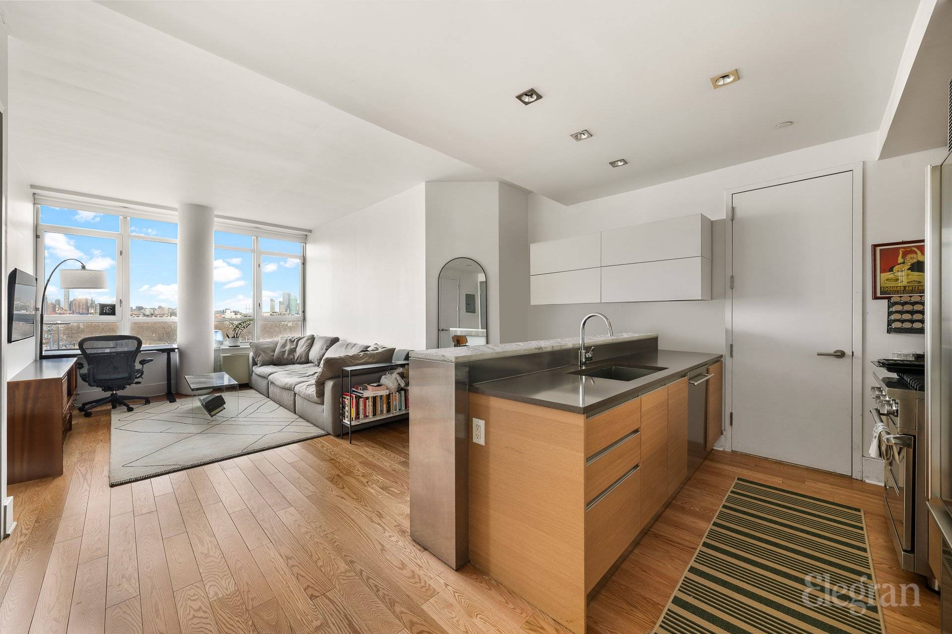 Beautiful modern, north facing one bedroom with unobstructed views of McCarren Park.