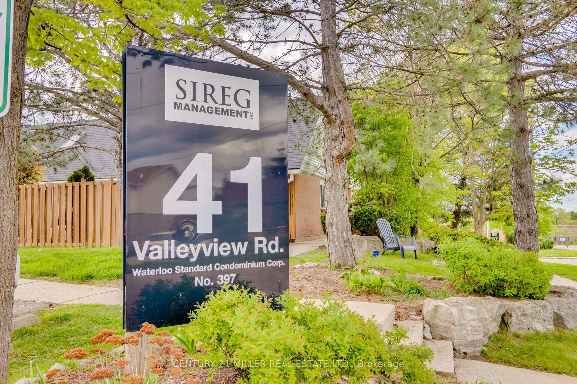 This newly renovated condo offers the perfect blend of style, convenience, and value, making it an ideal opportunity for both first time buyers and investors.