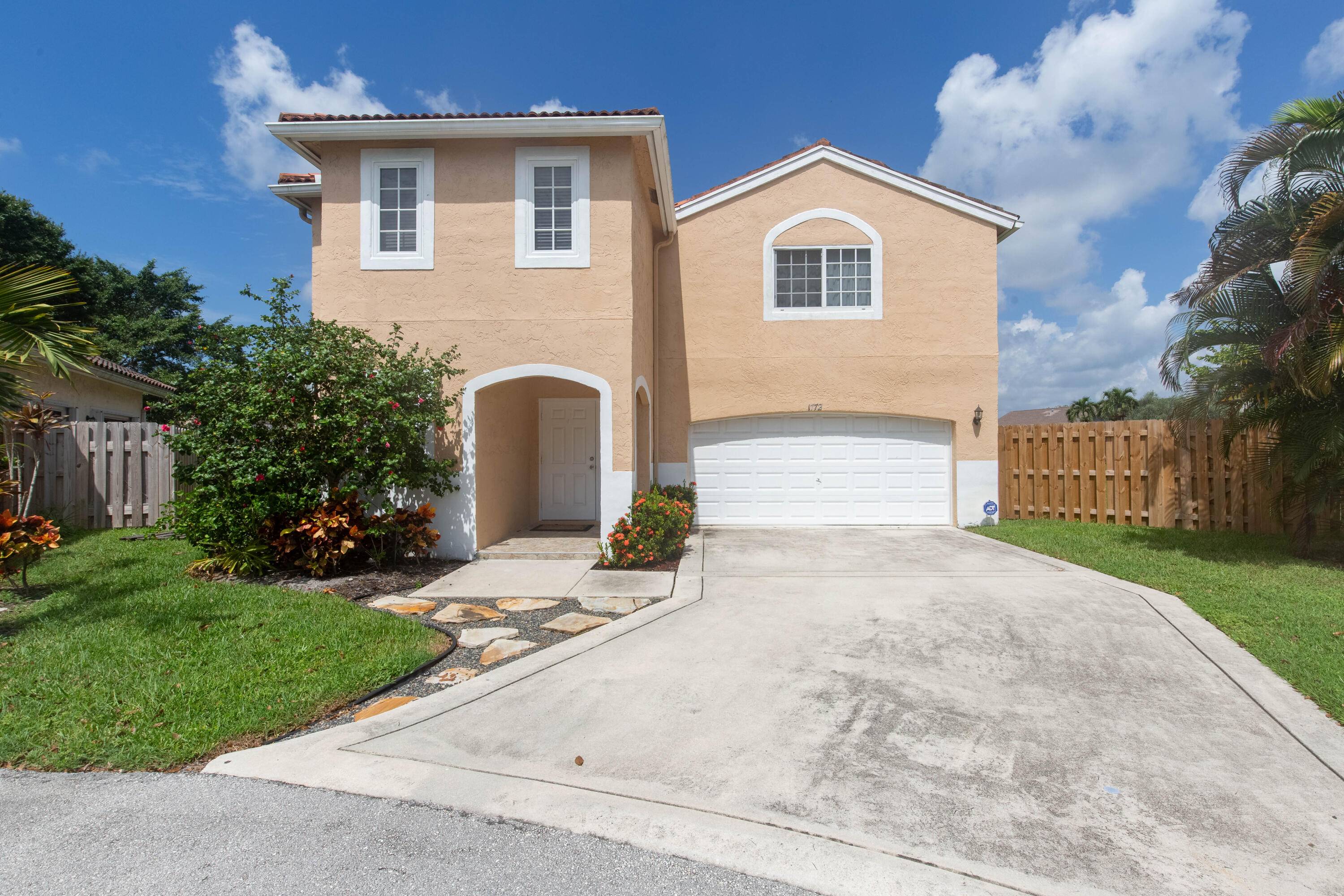 1772 Harborside Circle Single Family Palm Beach