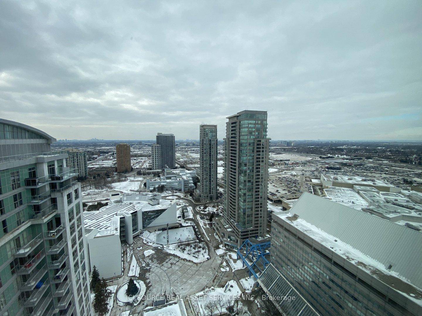 Live above the cloud. Luxurious Penthouse 2 Bedrooms, 2 Washrooms Condo on 33rd floor available for rent.
