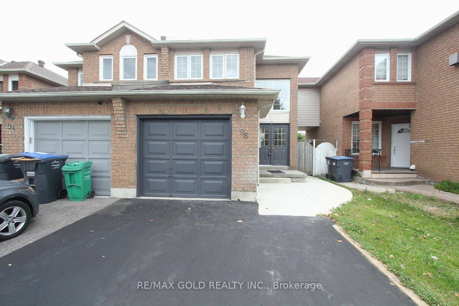 Welcome to this beautiful and spacious 3 bedroom Semi Detached, New Kitchen, Fresh Paint with bright and airy living spaces, ideal for entertaining or everyday family living.