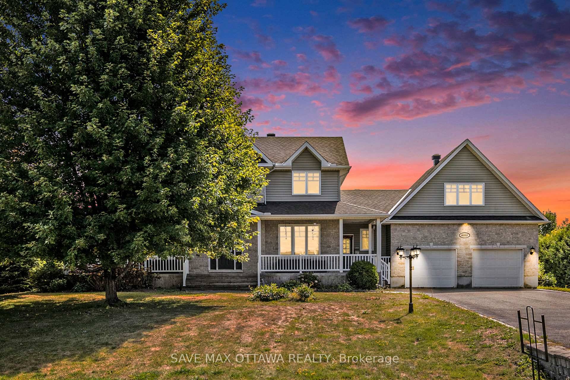 Welcome to a rare opportunity this stunning 4 bedroom, 3 bathroom custom built home sits on a spacious estate lot with no rear neighbours and is offered to the market ...