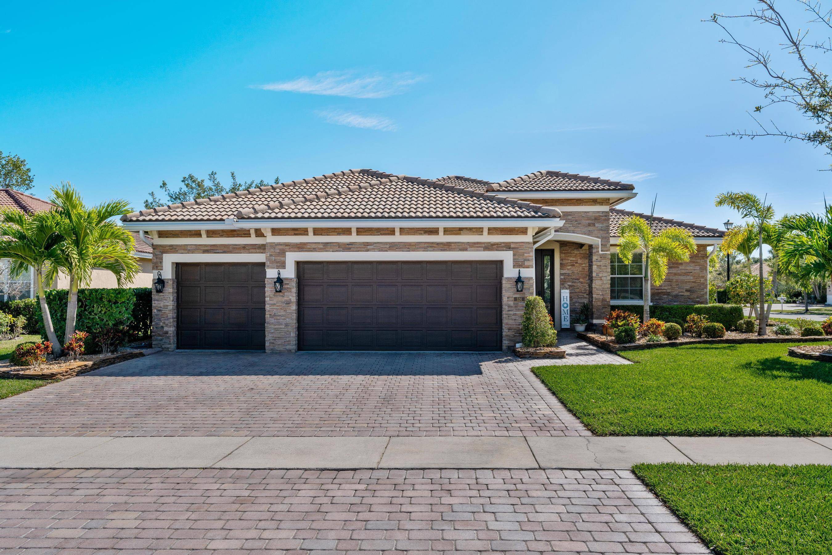 Sellers offer 5K towards buyer's closing costs.