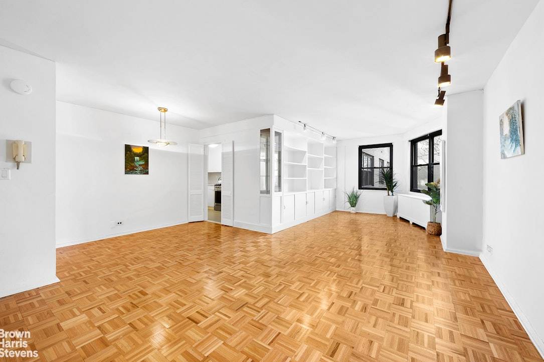 Adjusted Price for Immediate Sale Motivated Seller has Relocated !