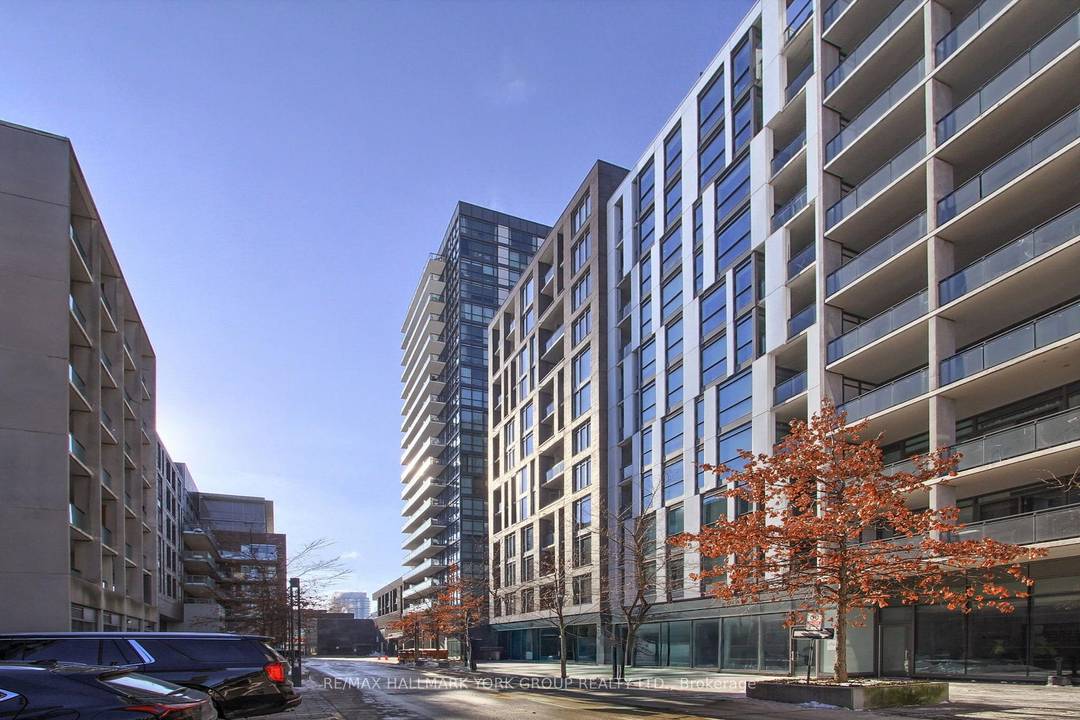 Furnished Loft Style condo is in the Trendy Queen Street West.