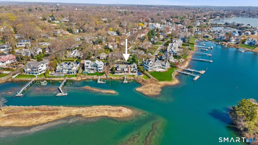 Your Westport oasis awaits on one of the most exceptional direct waterfront properties in town !