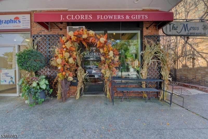 WELL ESTABLISHED TURNKEY HIGH END FLORAL GIFT BOUTIQUE IN MONTCLAIR'S THRIVING SHOPPING DISTRICT, STEADY FOOT TRAFFIC, A LOYAL CLIENT BASE AND STRONG VENDOR RELATIONSHIPS THIS BOUTIQUE IS KNOWN FOR ITS ...