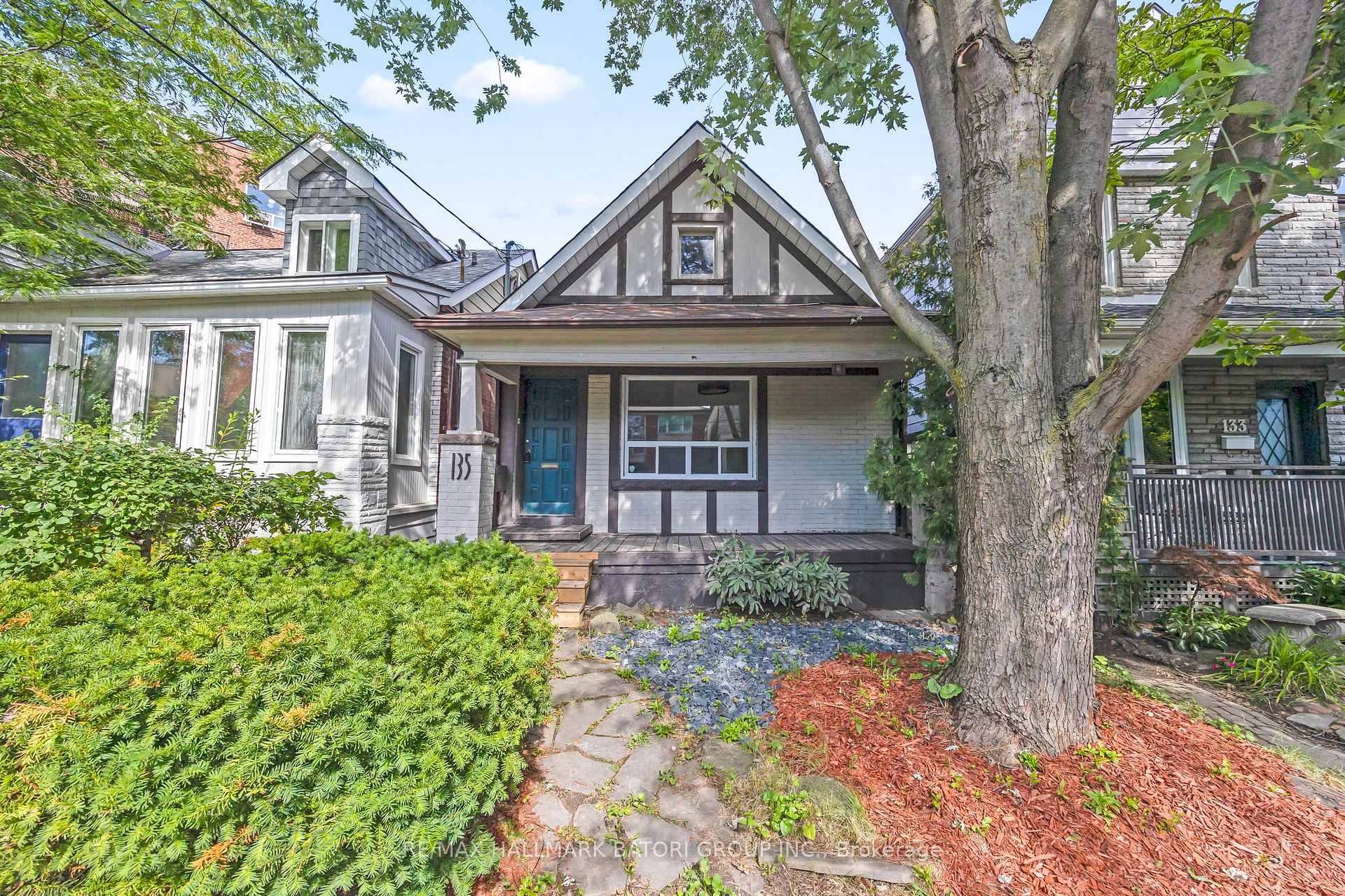 Attention value buyers ! This is one of the best opportunities in Humewood.