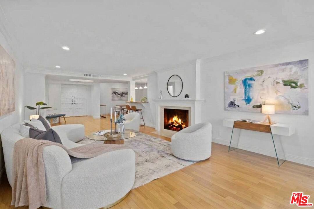 1531   Camden Ave 2BR Beverlywood La