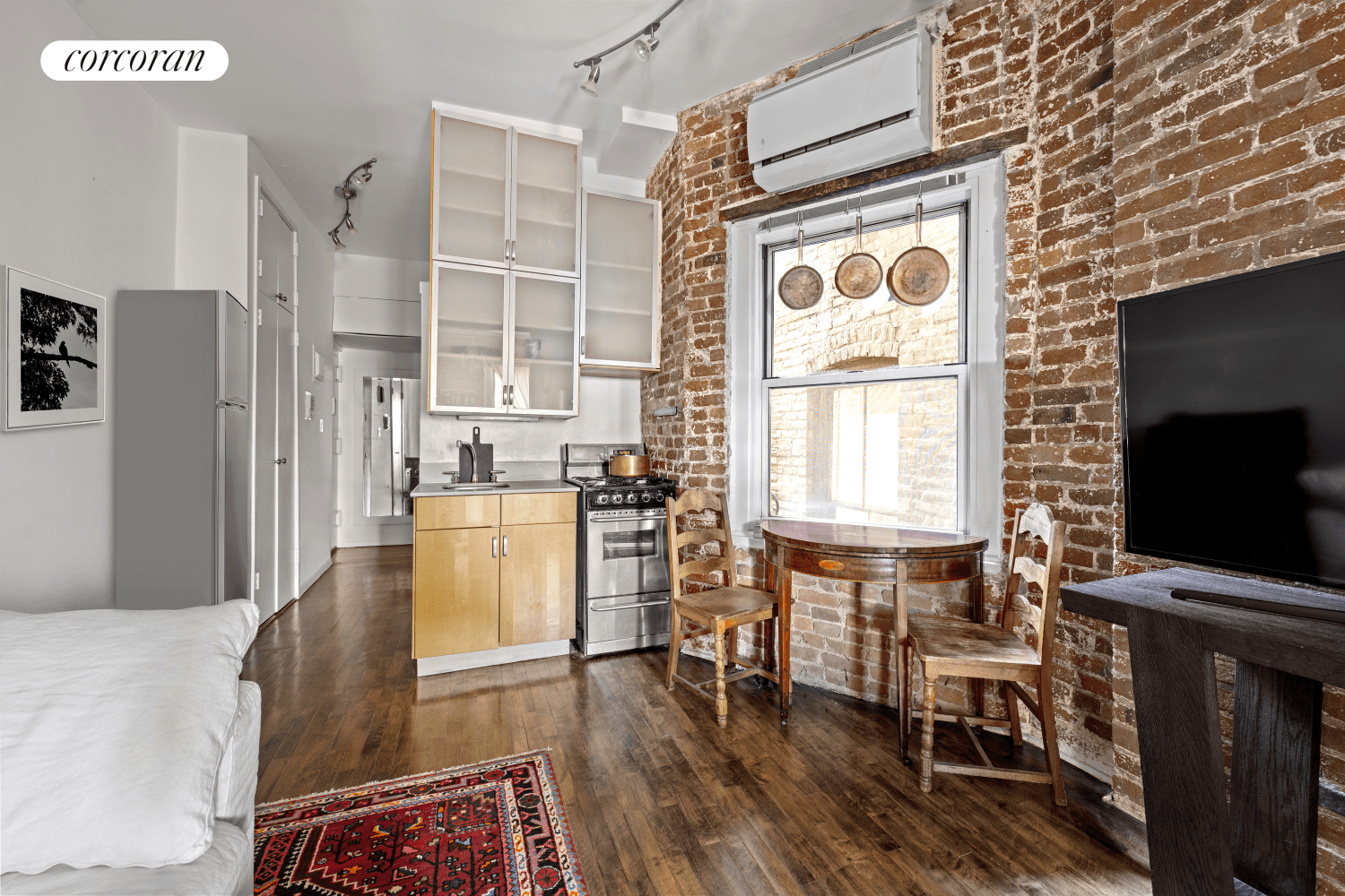 Perfection on Perry ! This petite 1 bedroom is located on one of the best blocks in the West Village tree shaded Perry Street !
