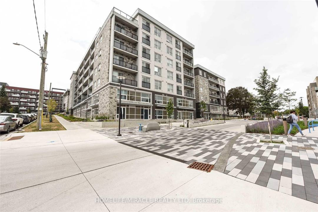 Unbeatable Location ! Spacious 2 Bed, 2 Bath Condo for Lease Discover this bright and spacious, 2 bedroom, 2 bathroom unit Located in a prime area, you'll be minutes away ...