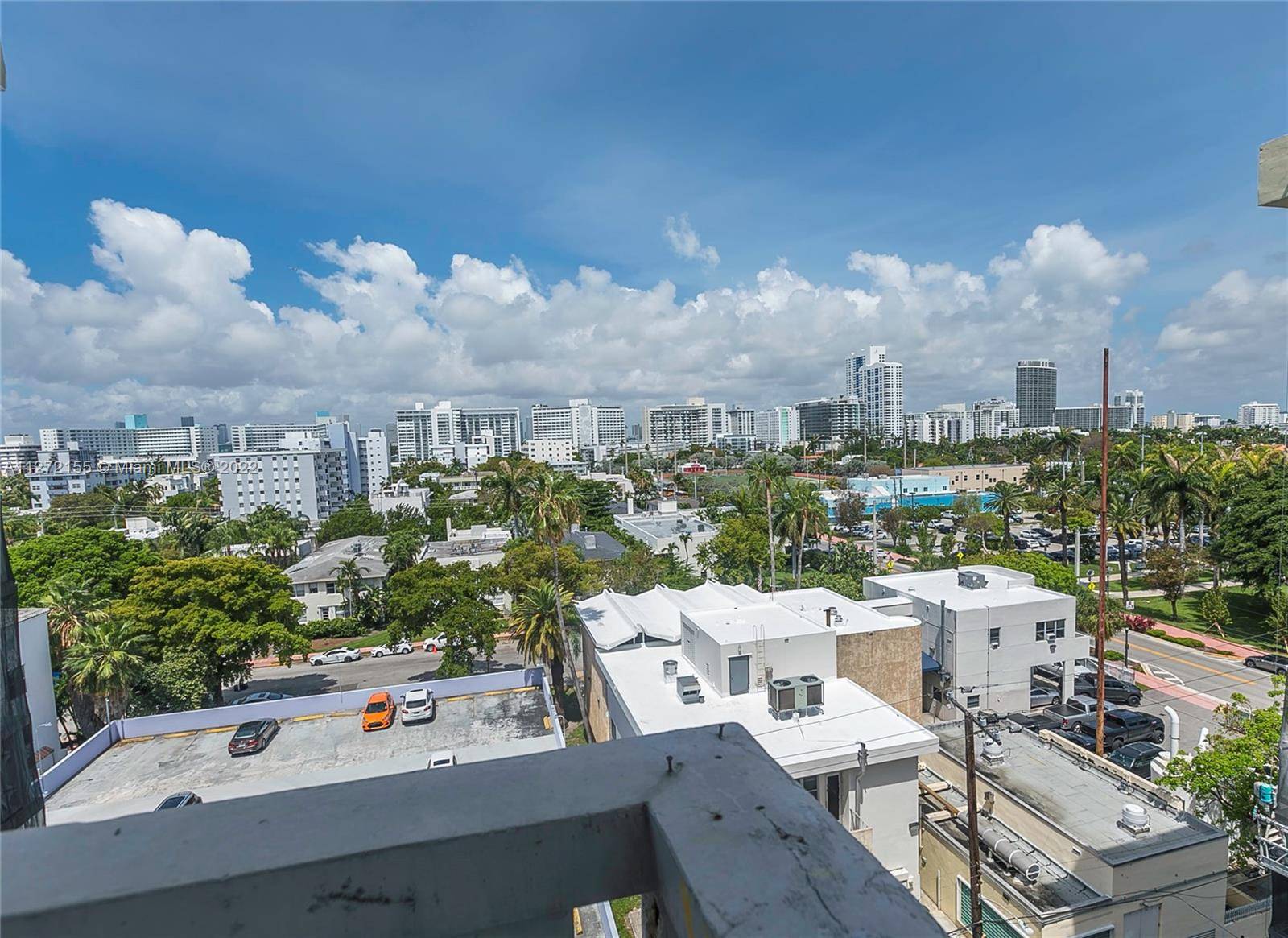 Beautiful updated 1 bed 1 and 1 2 bath condo in the heart of South Beach overlooking South Beach and the Bay.