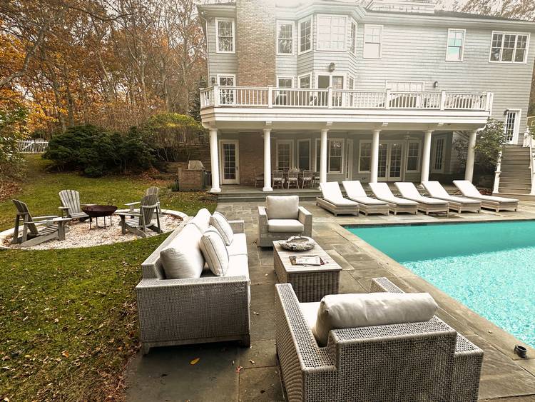 Sag Harbor Rental with Pool & Tennis