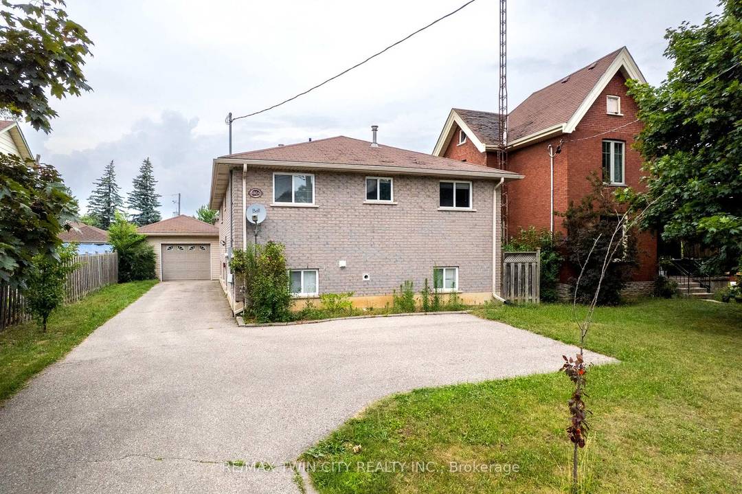 Welcome to 880 A Colborne Street, a well maintained House offering flexibility, comfort, and a prime location in the heart of Brantford.
