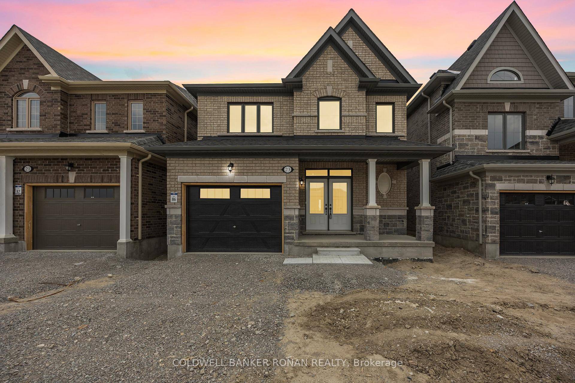 Brand new and never lived in 4 bedroom, 4 bathroom all bedrooms have bathroom access home with separate entrance nestled on a premium ravine lot in one of Alliston's newest ...