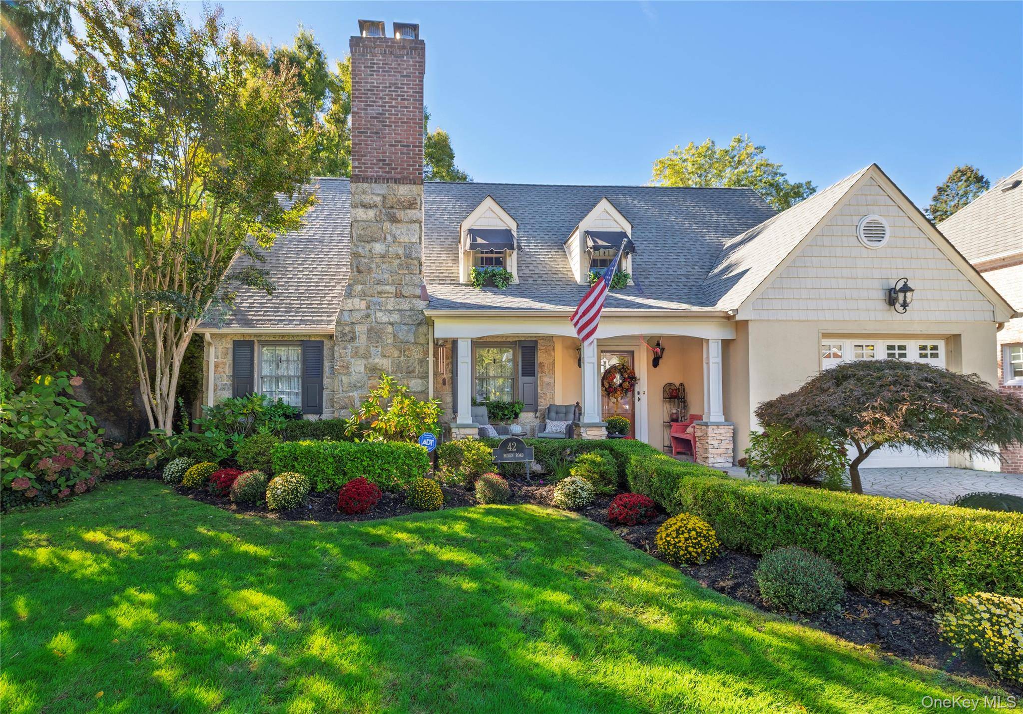 Set on one of Rockville Centre s most desired streets, you will be pleasantly surprised by this gracious home that has been meticulously maintained and thoughtfully updated.