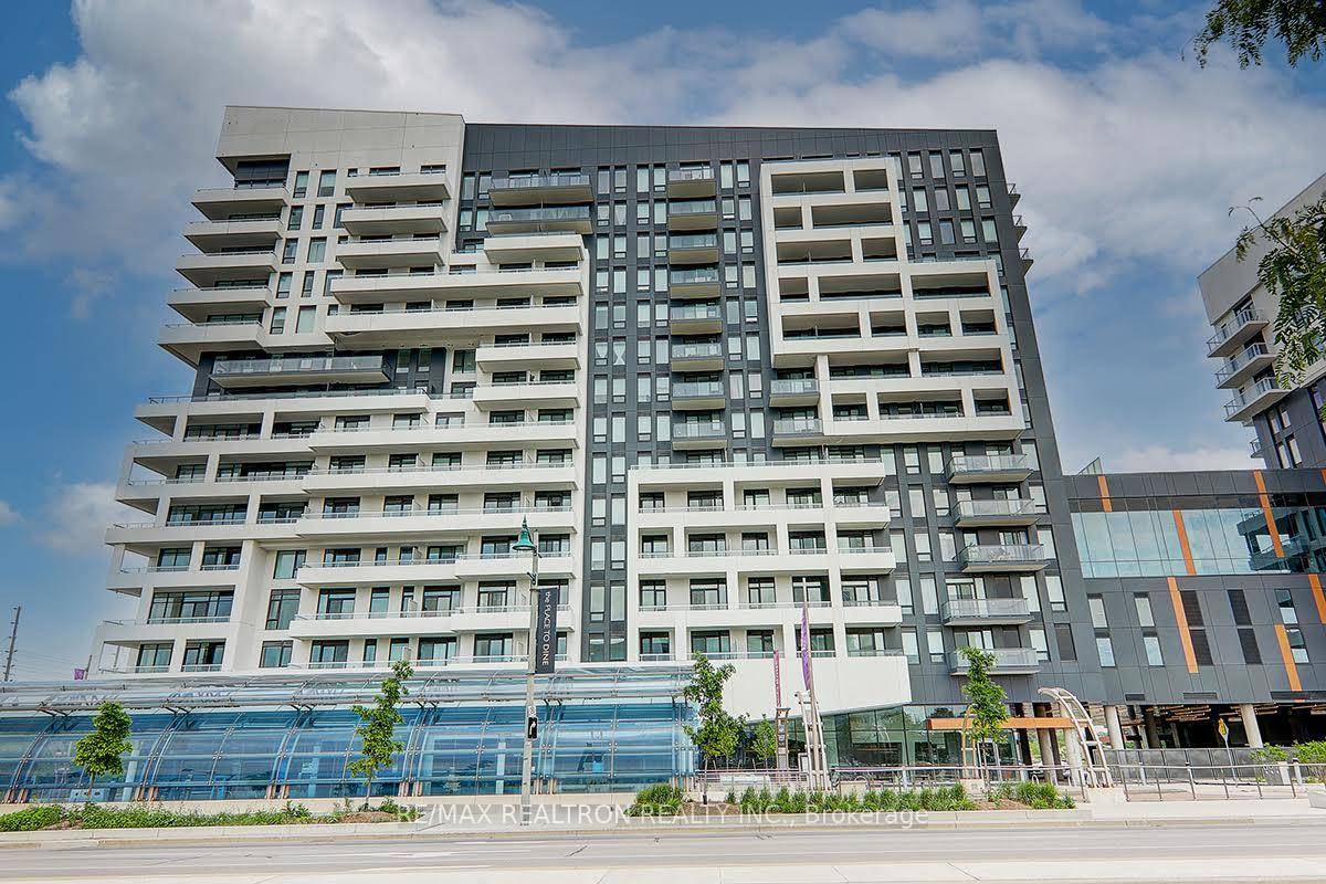 Incredible Opportunity To Own An Upgraded 2 Bedroom Suite With 2 Bathrooms In Downtown Markham, Featuring An Unobstructed West View W Plenty of Sunlight.