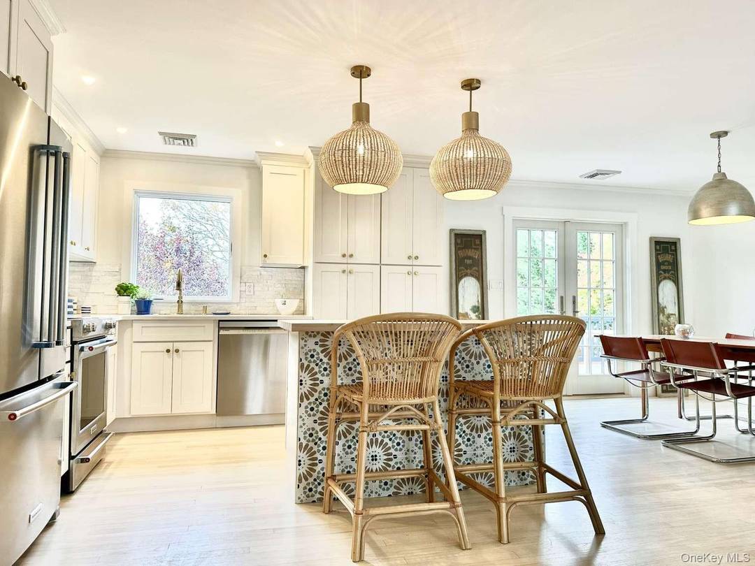 Meticulously renovated home finished November 2025 !