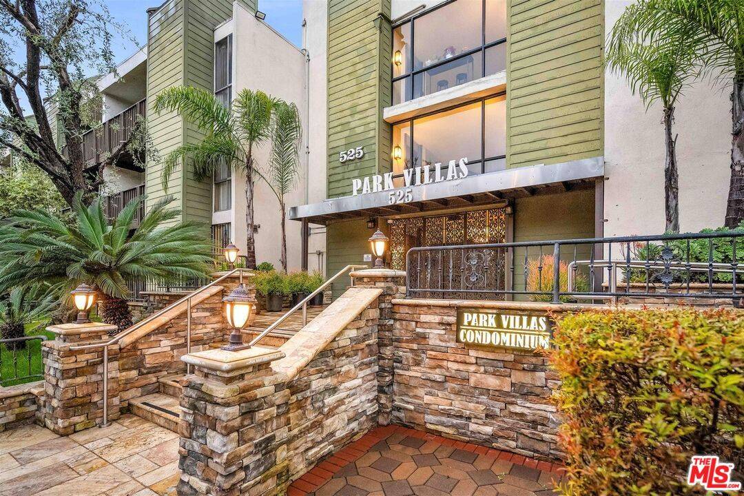 525  S Ardmore Ave 1BR La