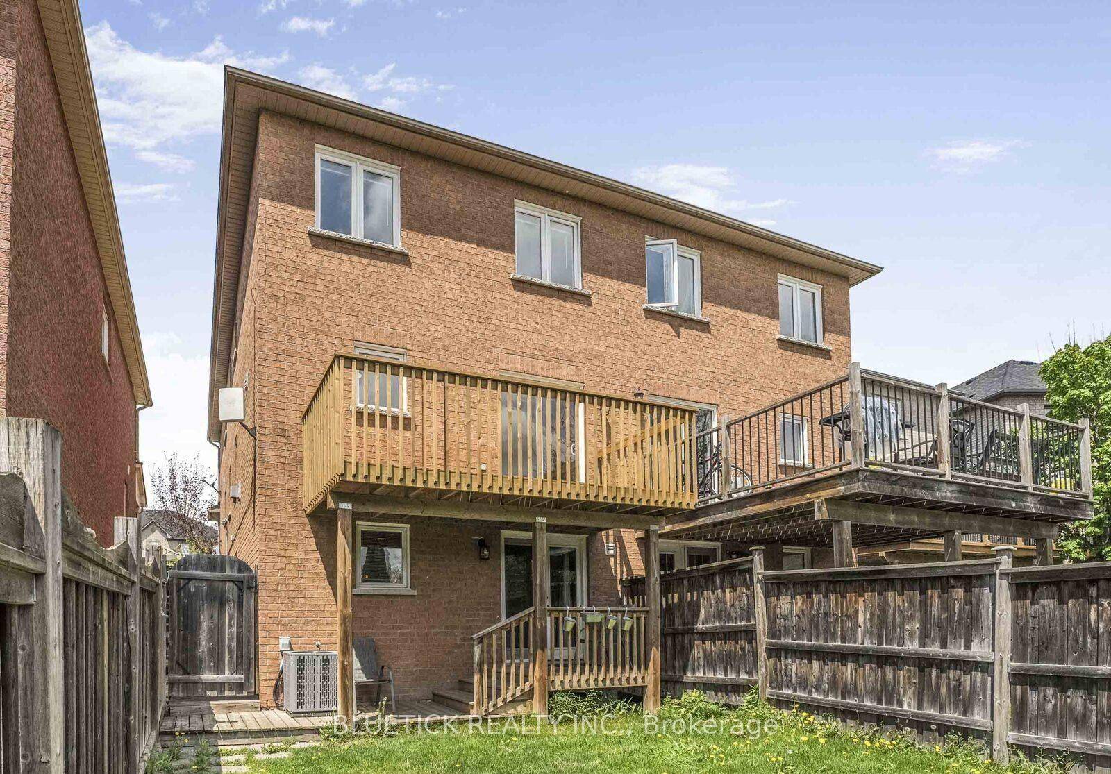 Basement With W Out to Yard and Open Concept Basement Kitchen, Separate Laundry amp ; Basement Bedroom Area w 4Pc Ensuite.