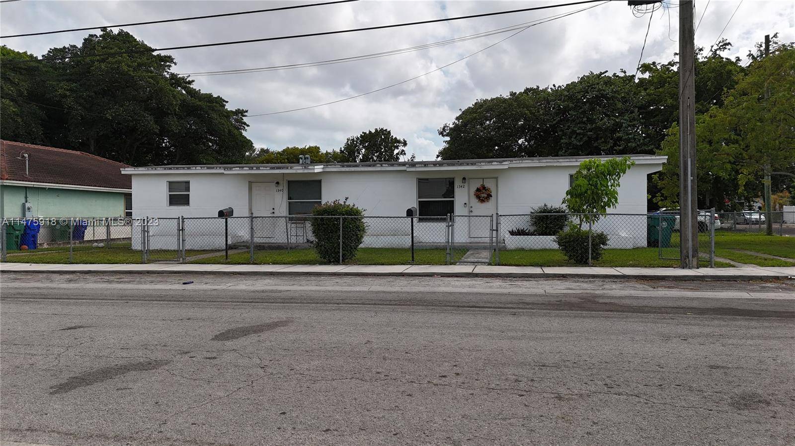 This duplex is located in the vibrant city of Miami, Florida.