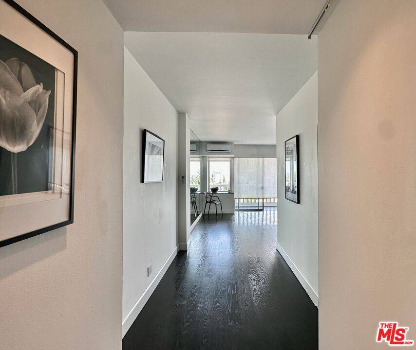 999 N DOHENY DR 1BR Sunset Strip La